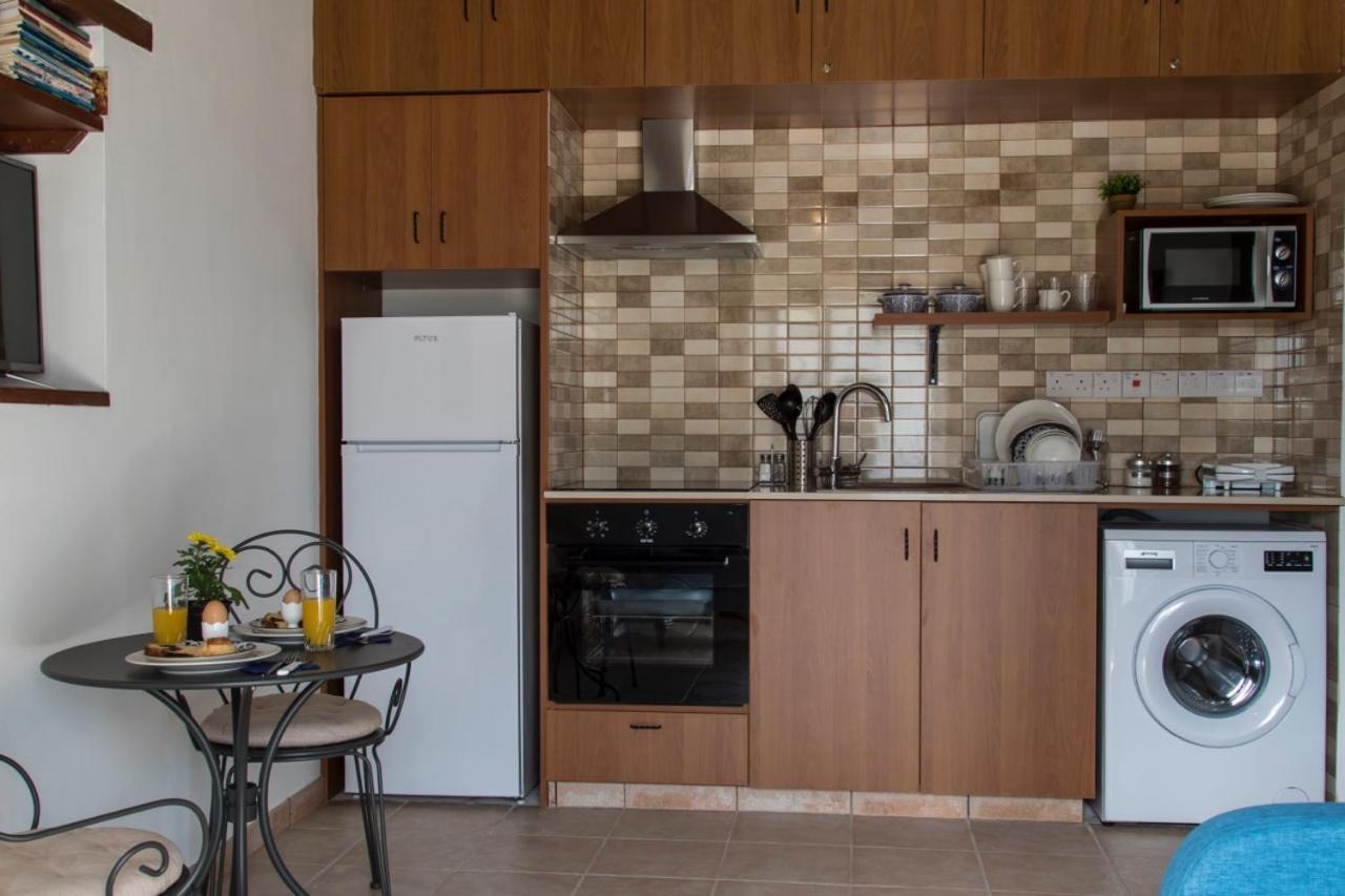 Samareitidos Light Cottage Anaphotia エクステリア 写真
